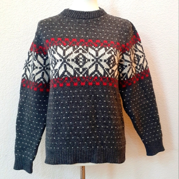 Lands' End vintage gray/snowflake wool sweater - Picture 1 of 7